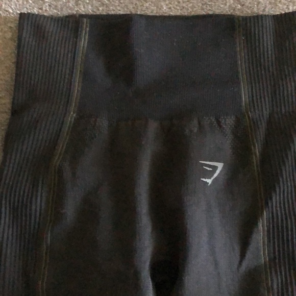 Gymshark never worn - Picture 2 of 3